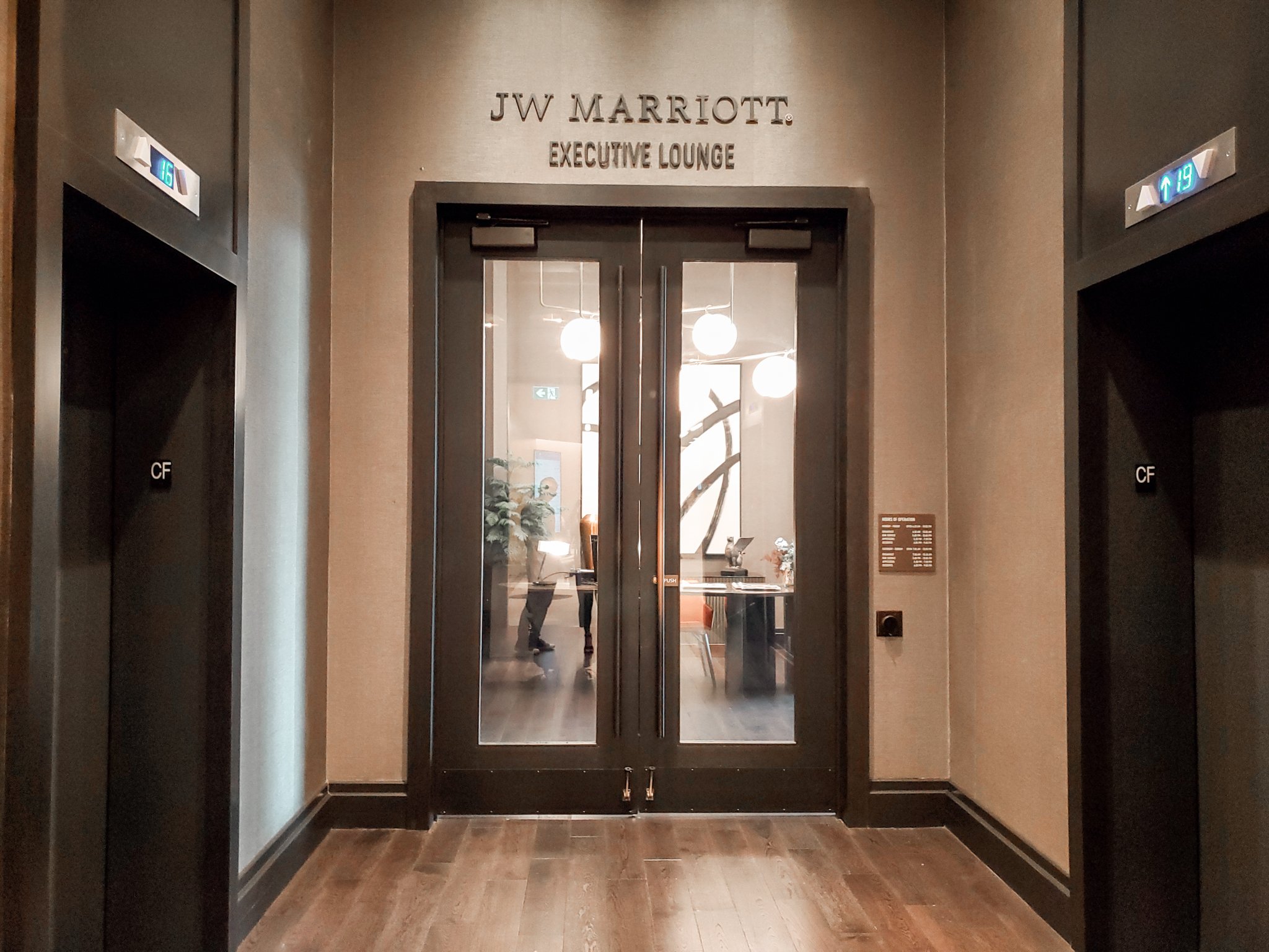 Executive Lounge at JW Marriott Parq