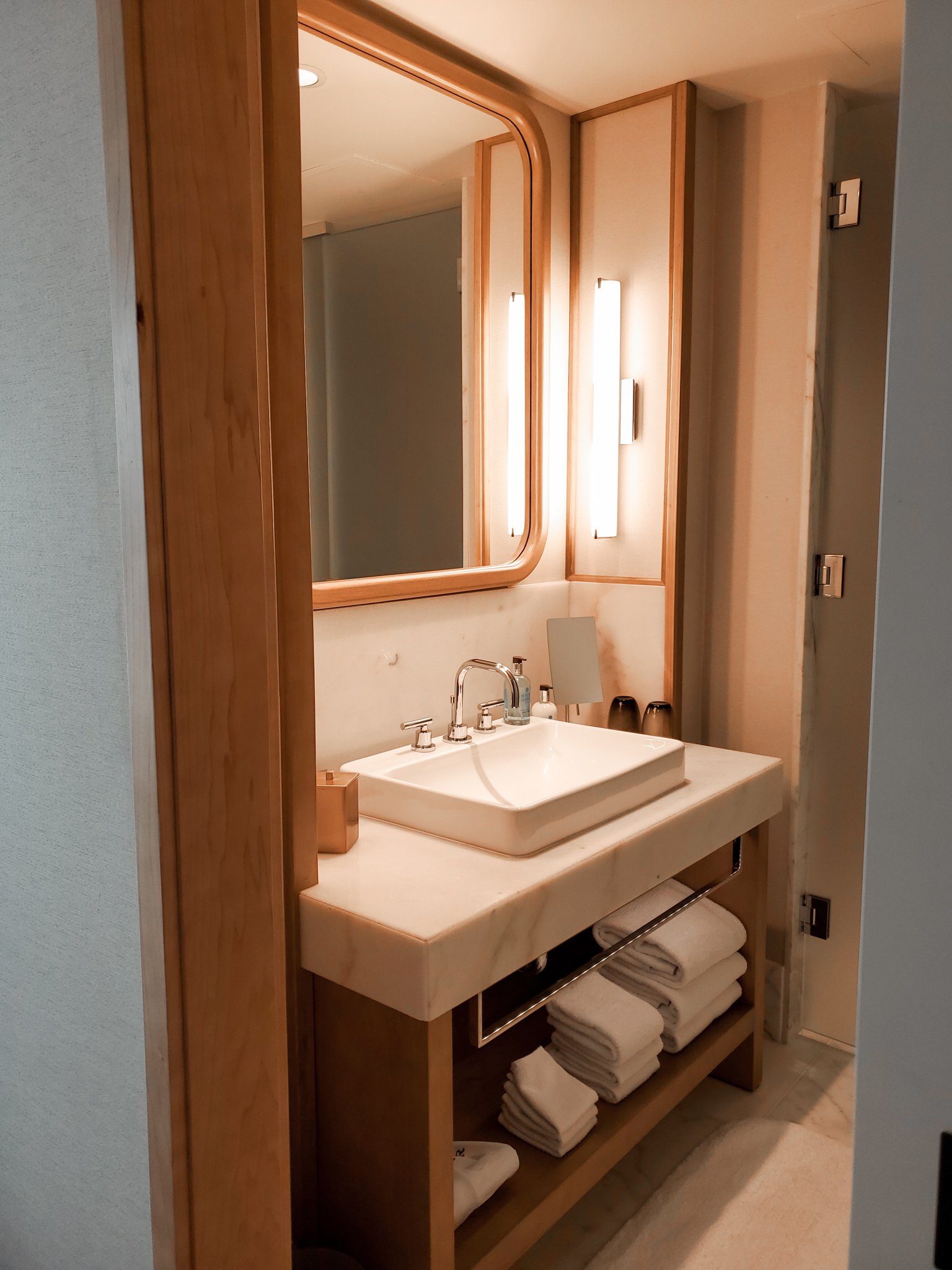 King Room Water View at JW Marriott Parq