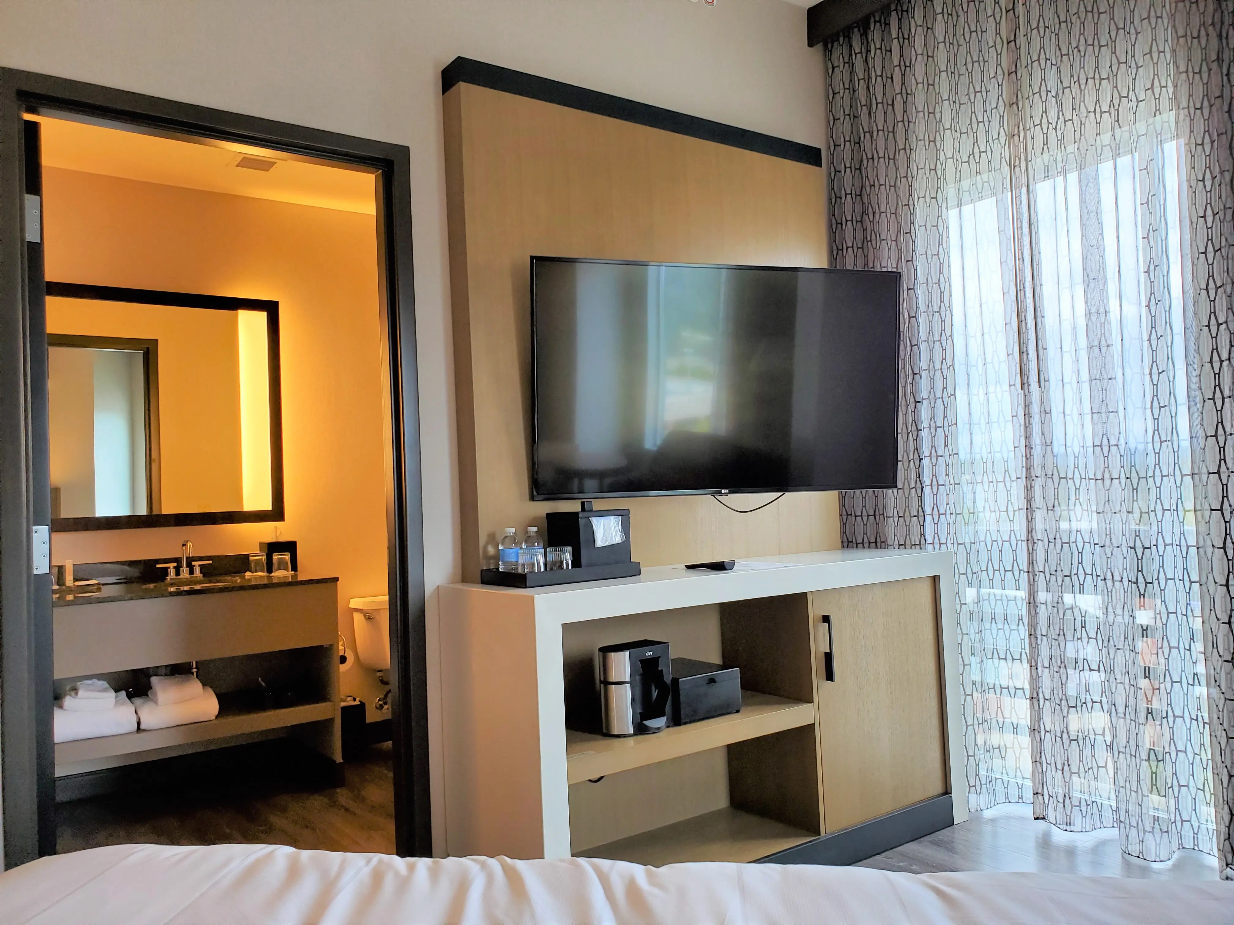 King Room at Seattle Marriott Redmond