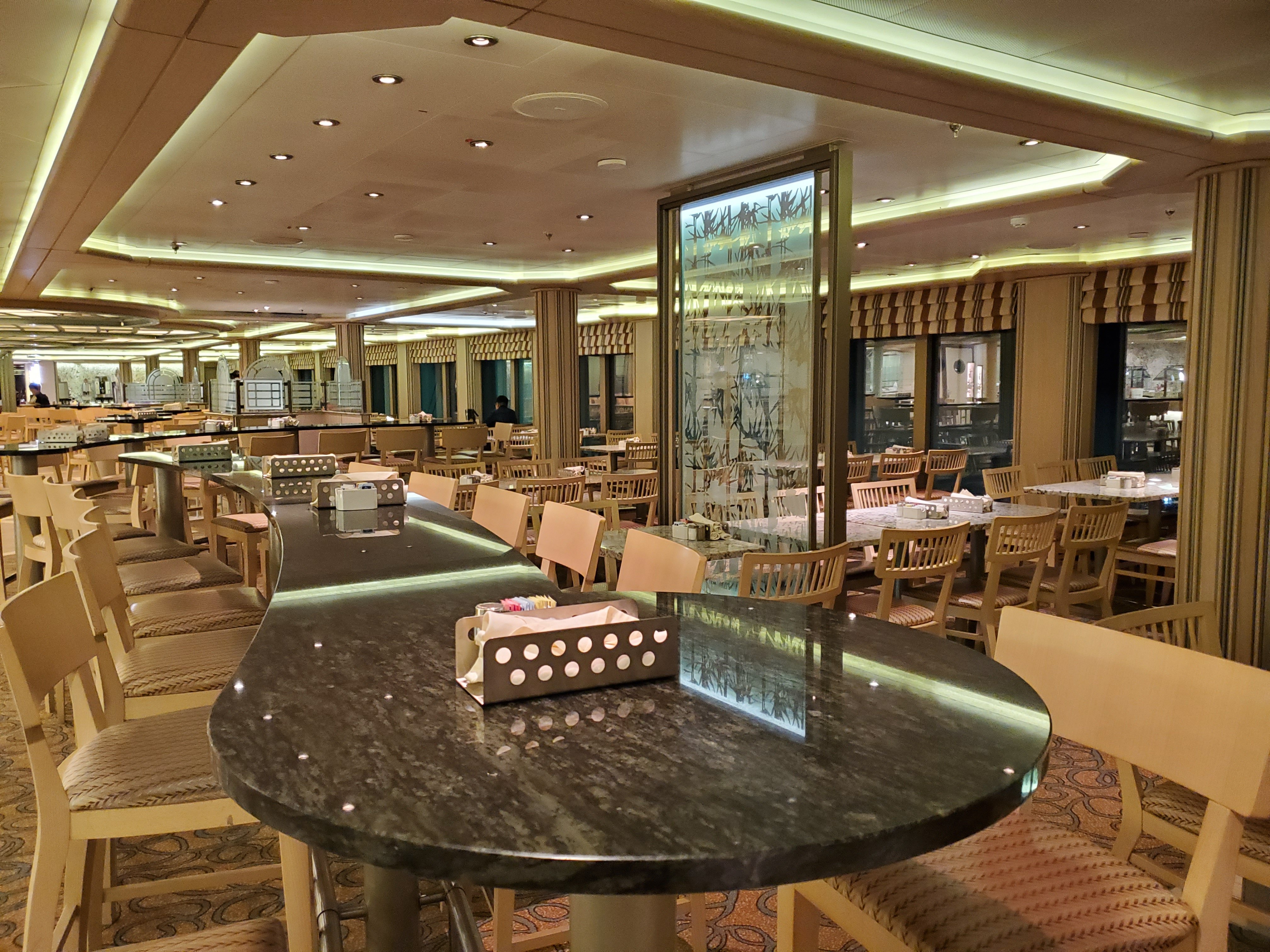 Horizon Court Buffet Royal Princess