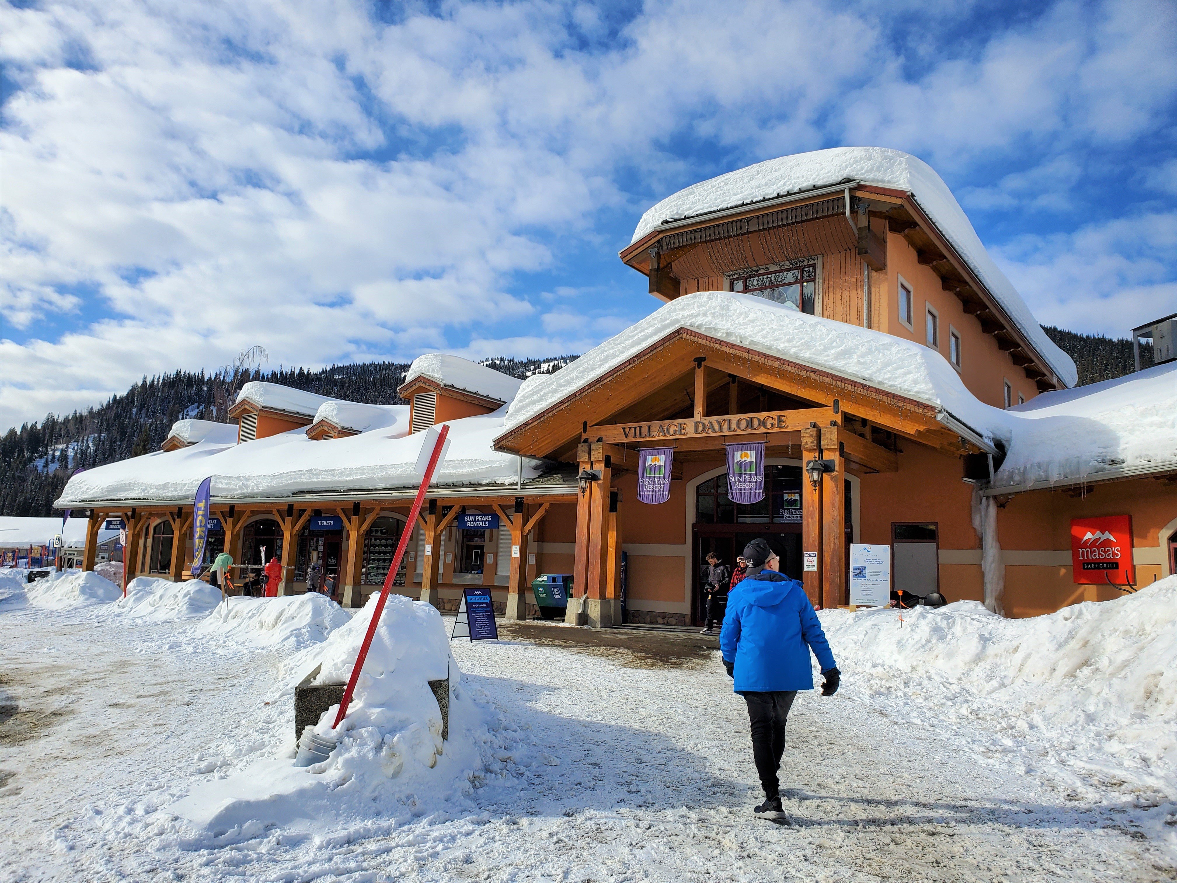 Village Daylodge at Sun Peaks Resort
